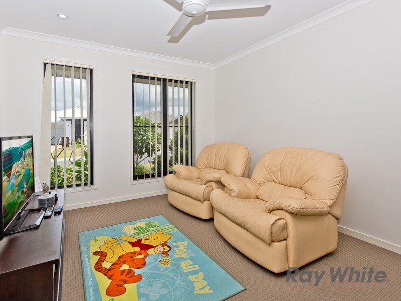 67 Cootharaba Crescent, Warner QLD 4500