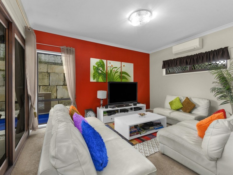 48 Caspian Parade, Warner QLD 4500