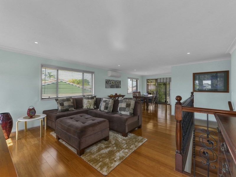 17 Schubert Street, Strathpine QLD 4500