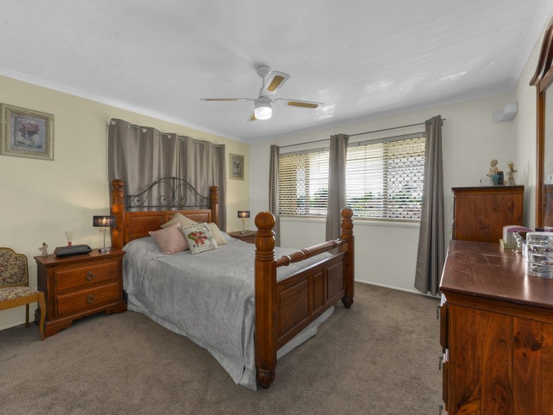 17 Schubert Street, Strathpine QLD 4500
