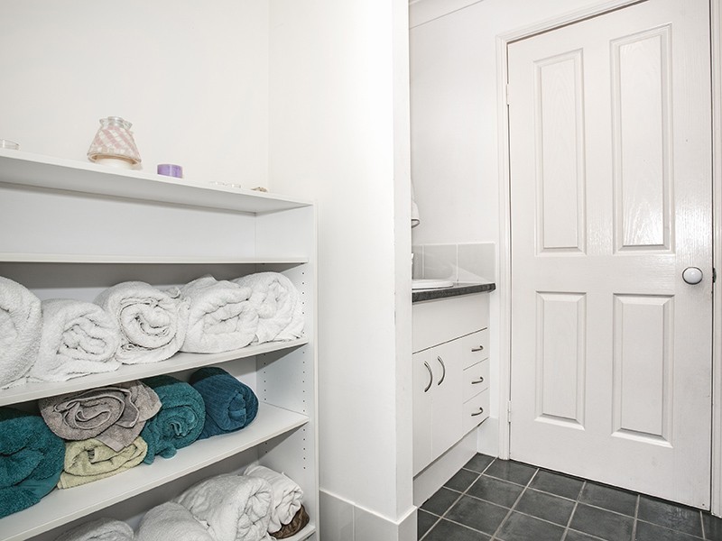 15 Hillary Drive, Warner QLD 4500