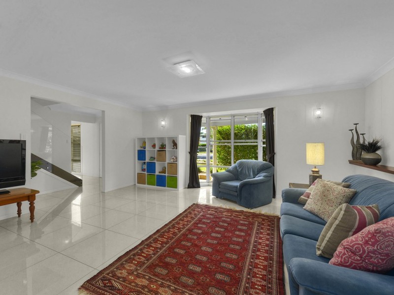 5 Carroo Court, Albany Creek QLD 4035