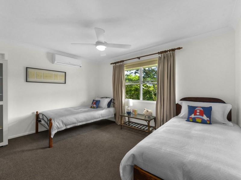 5 Carroo Court, Albany Creek QLD 4035