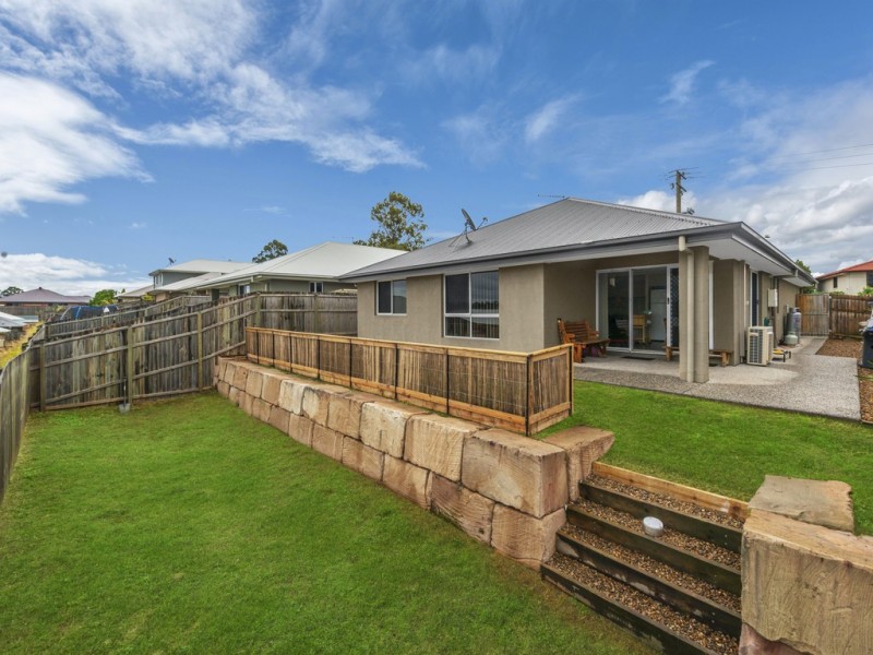 27 Brisbane Road, Warner QLD 4500