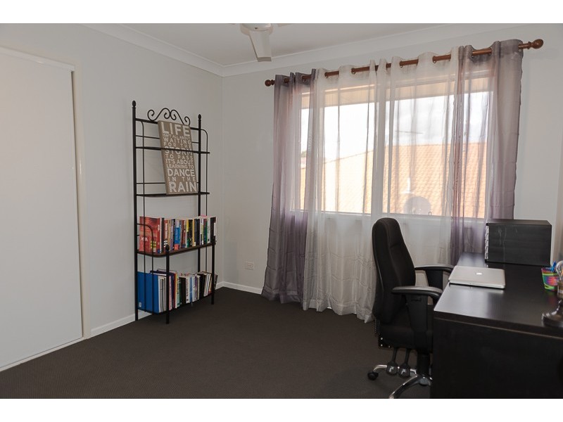 2/9 Lady Bowen Parade, Rothwell QLD 4022