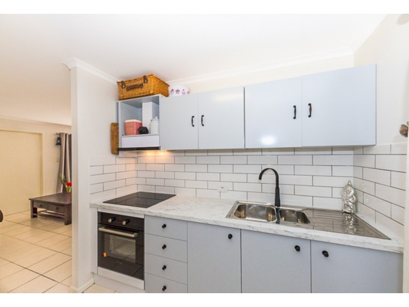 100/11 West Dianne Street, Lawnton QLD 4501