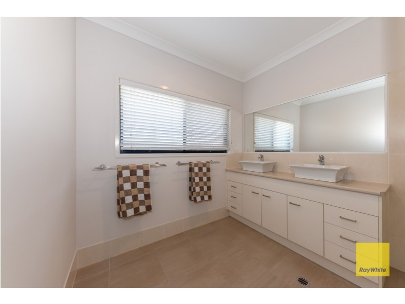 49 Barambah Circuit, Warner QLD 4500