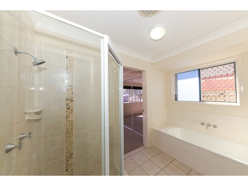 2 Lavender Court, Bray Park QLD 4500
