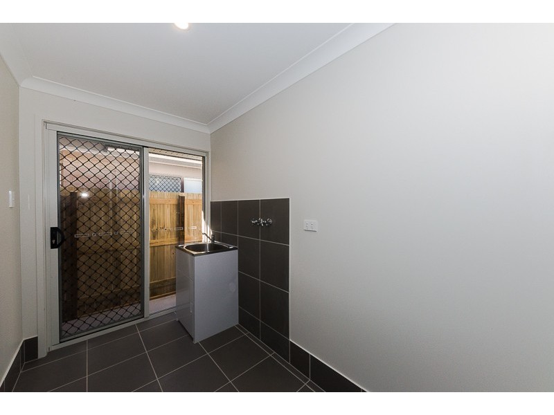 9 Gordon Circuit, Warner QLD 4500