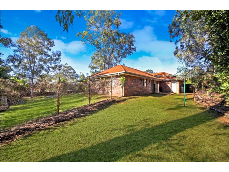 2 McIllwraith Road, Joyner QLD 4500