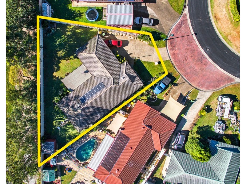 7 Blue Mountain Crescent, Warner QLD 4500