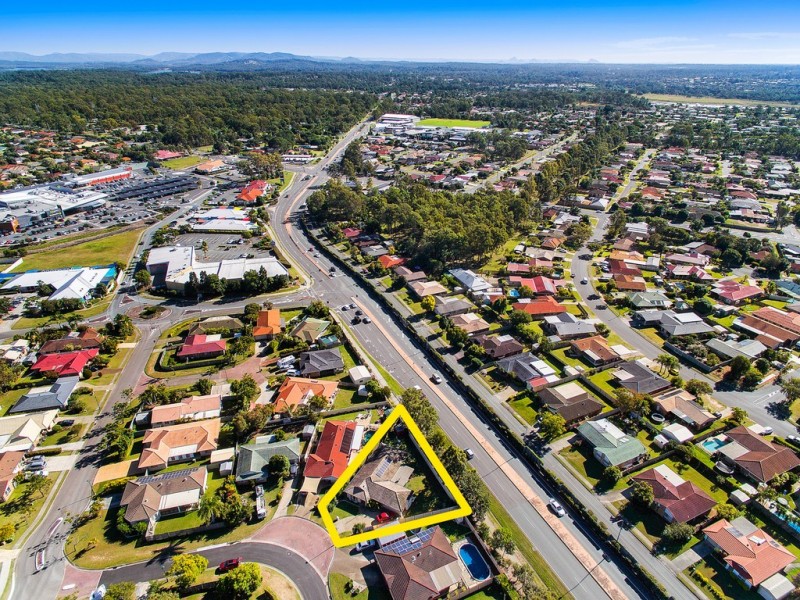 7 Blue Mountain Crescent, Warner QLD 4500