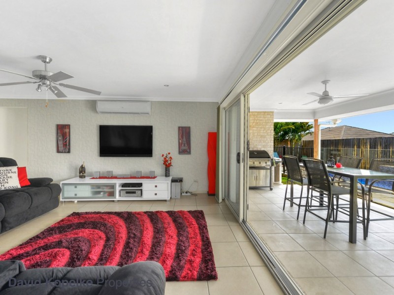 15 Barambah Circuit, Warner QLD 4500