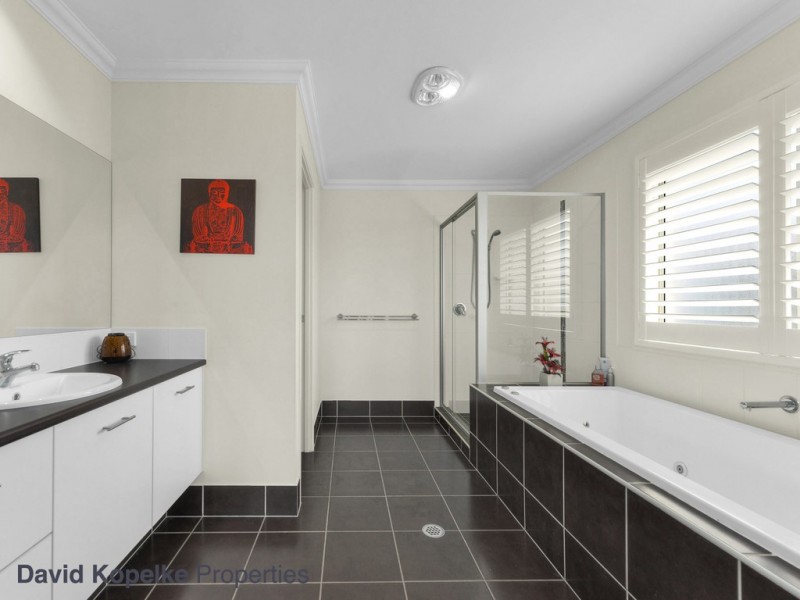 15 Barambah Circuit, Warner QLD 4500