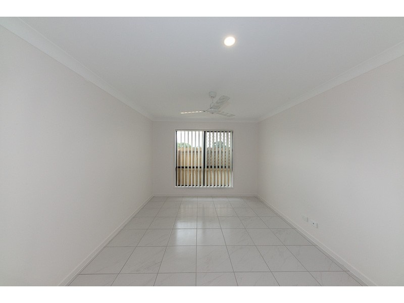 43 Creekview Court, Lawnton QLD 4501