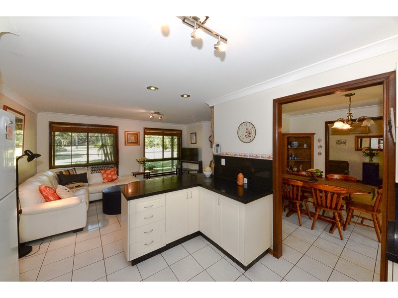 12 Sanderling Drive, Warner QLD 4500