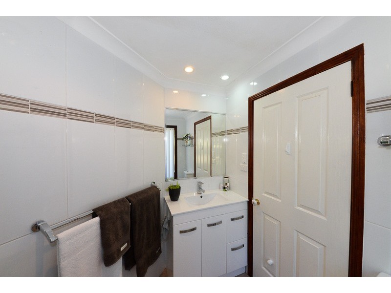 12 Sanderling Drive, Warner QLD 4500