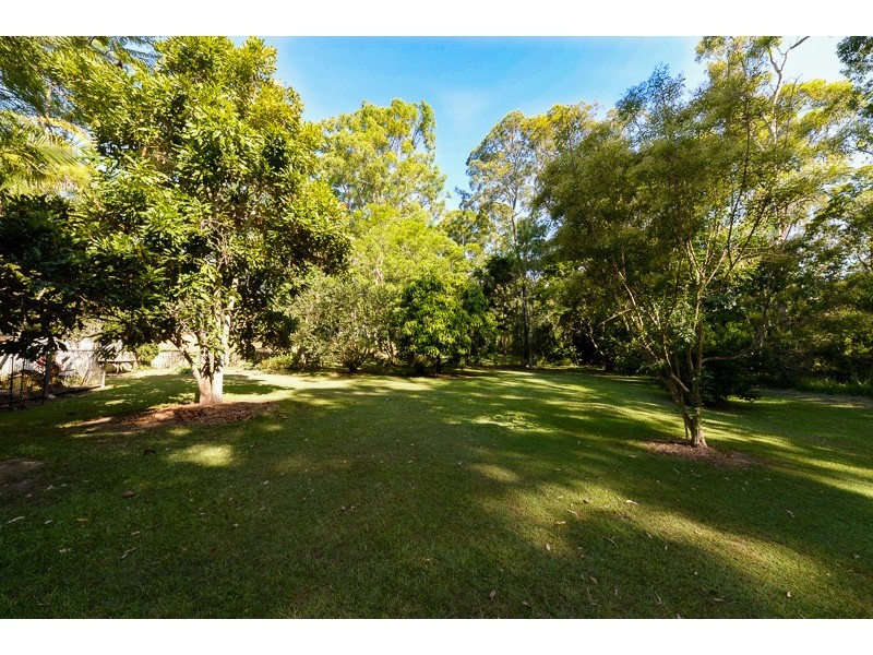 12 Sanderling Drive, Warner QLD 4500