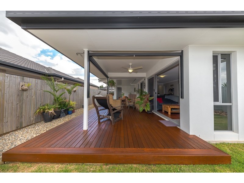 6 St Helen Crescent, Warner QLD 4500