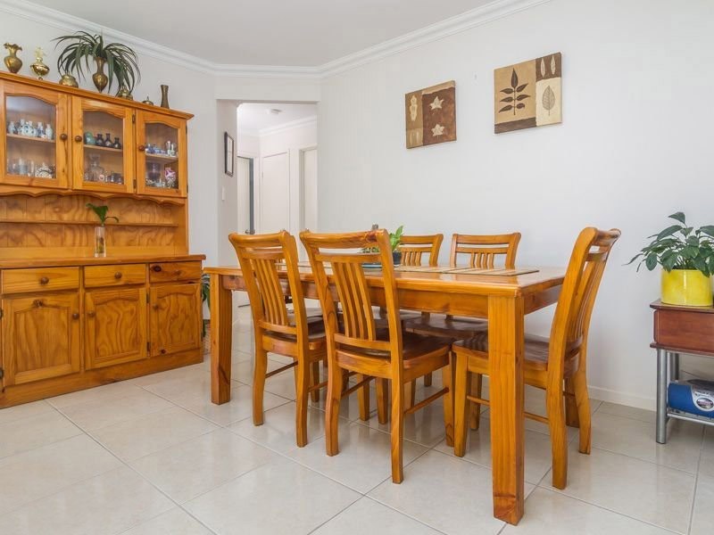 14 Castlewellan Circuit, Warner QLD 4500