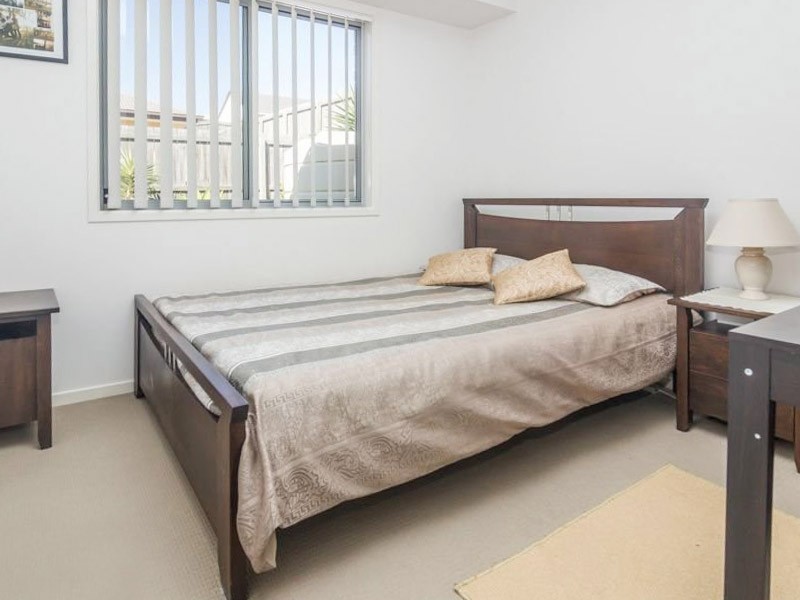 14 Castlewellan Circuit, Warner QLD 4500