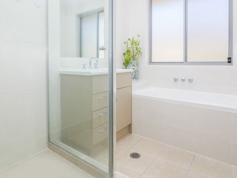 14 Castlewellan Circuit, Warner QLD 4500