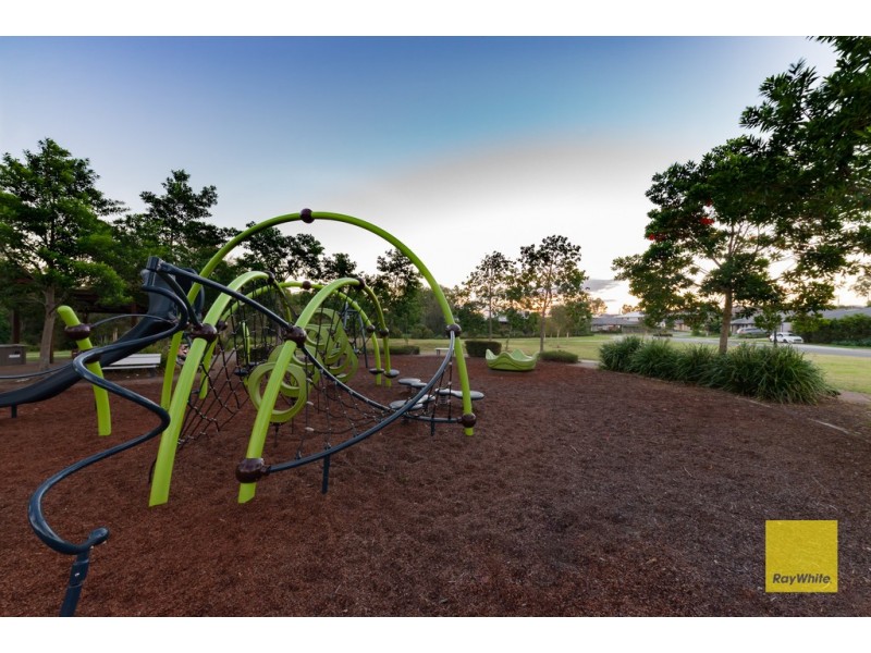 69 Cootharaba Crescent, Warner QLD 4500