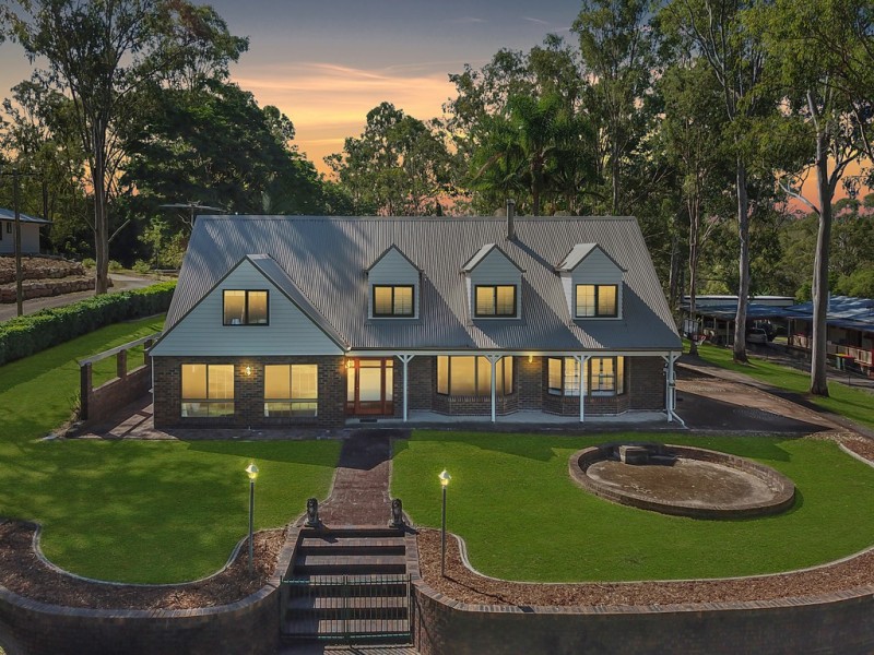 40 Vores Road, Whiteside QLD 4503