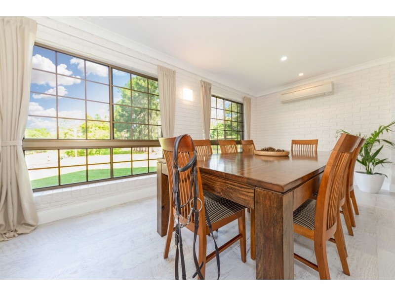 40 Vores Road, Whiteside QLD 4503