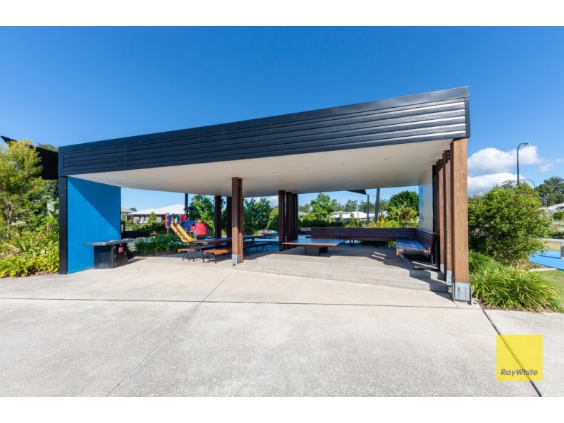 34 Cooloola Circuit, Warner QLD 4500