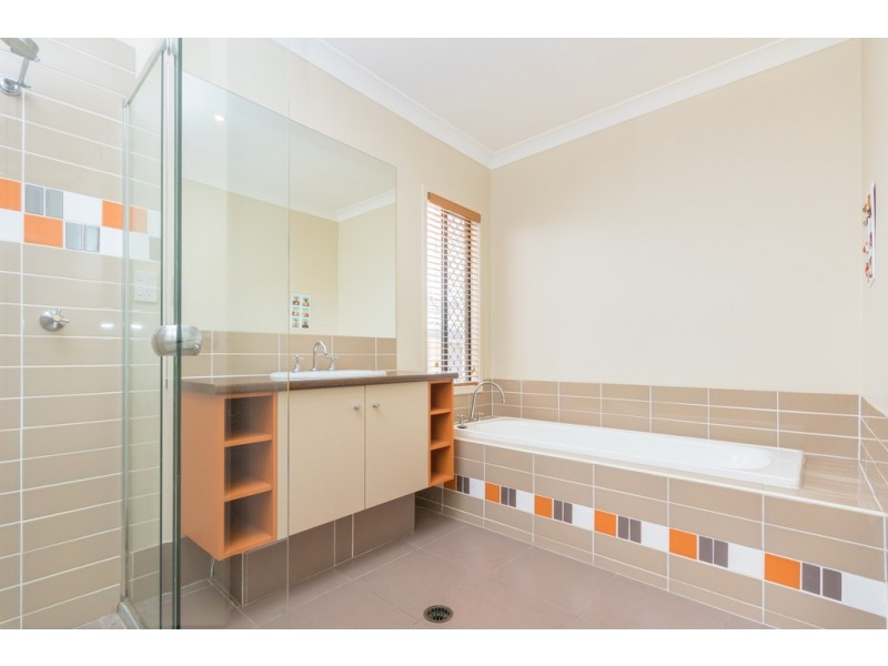 16 Norland Street, Warner QLD 4500