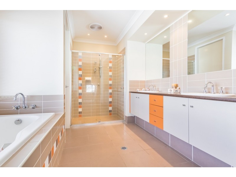 16 Norland Street, Warner QLD 4500