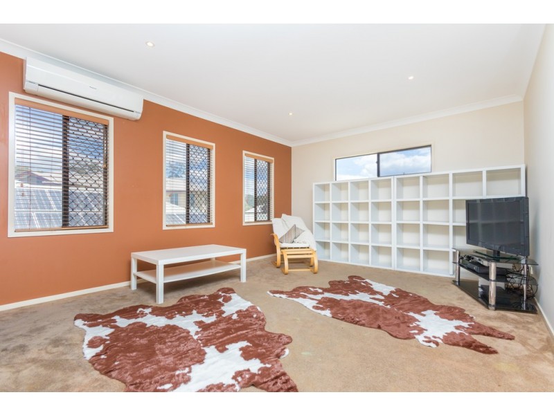 16 Norland Street, Warner QLD 4500
