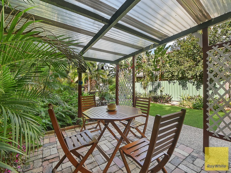 24 Lower Brighton Terrace, Sandgate QLD 4017