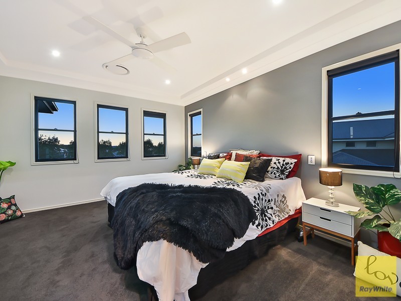 29 Rolland Parade, Warner QLD 4500