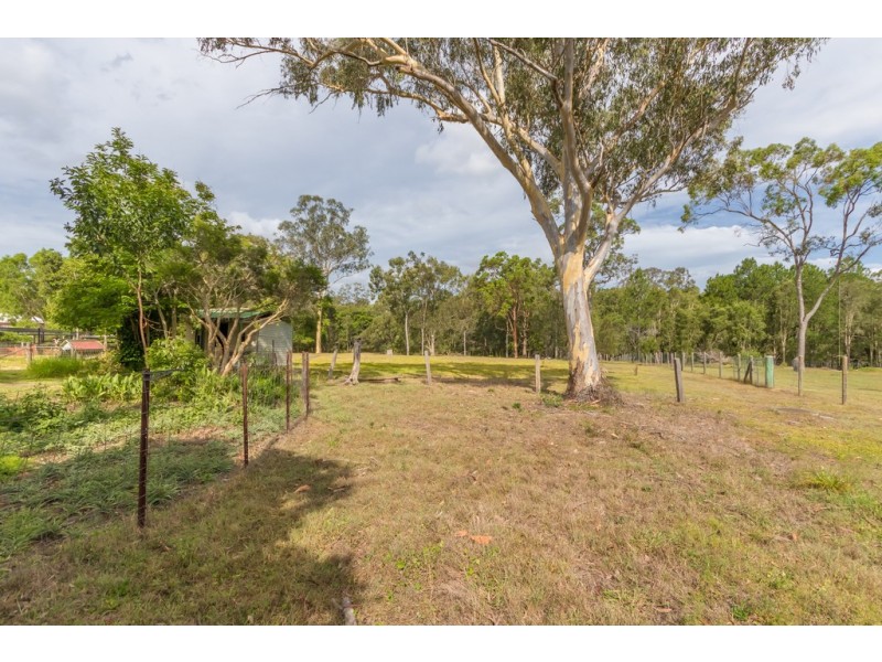 12-16 Bushland Place, Morayfield QLD 4506