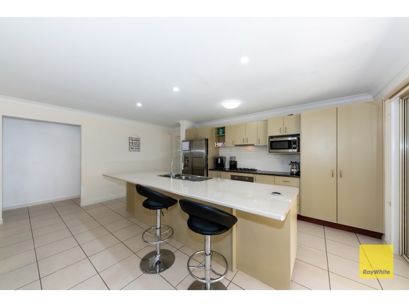 38 Desmond Street, Narangba QLD 4504