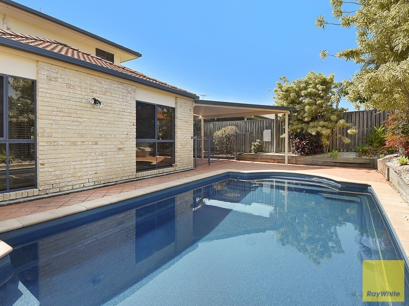 5 Chesterton Court, North Lakes QLD 4509