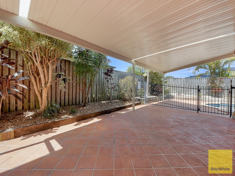 5 Chesterton Court, North Lakes QLD 4509