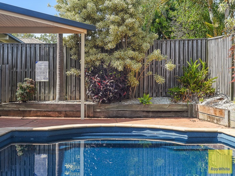 5 Chesterton Court, North Lakes QLD 4509