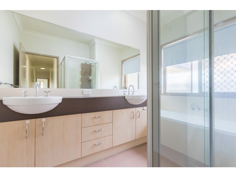 29 Sonata Drive, Warner QLD 4500