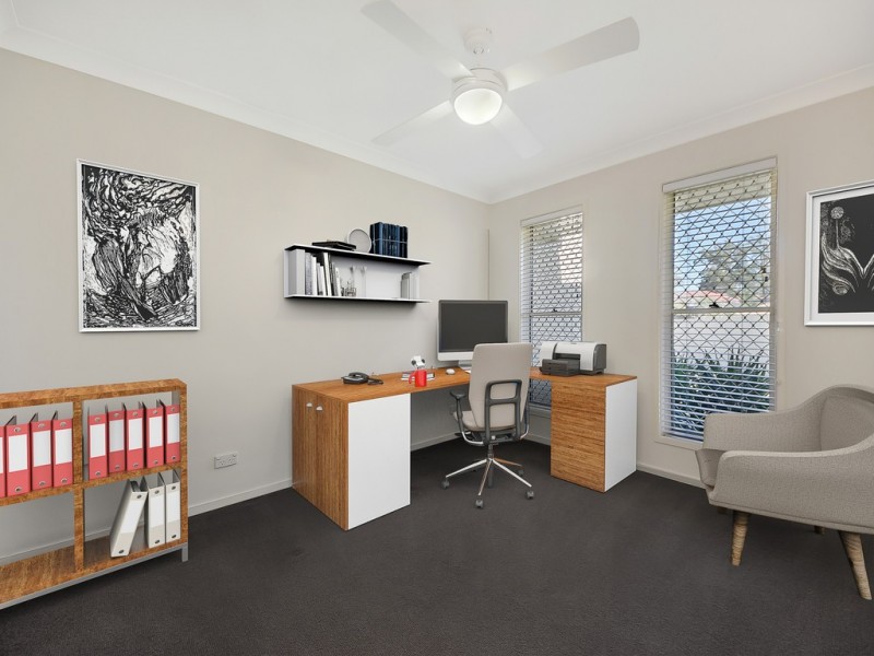 8 Fir Place, Warner QLD 4500