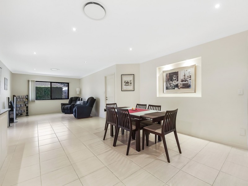 24 Sonata Drive, Warner QLD 4500