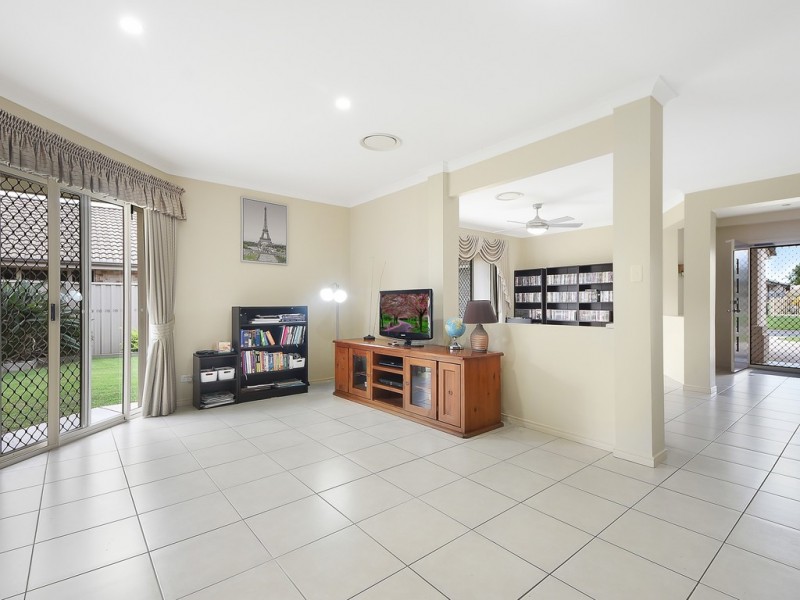 40 Lacewood Circuit, Warner QLD 4500