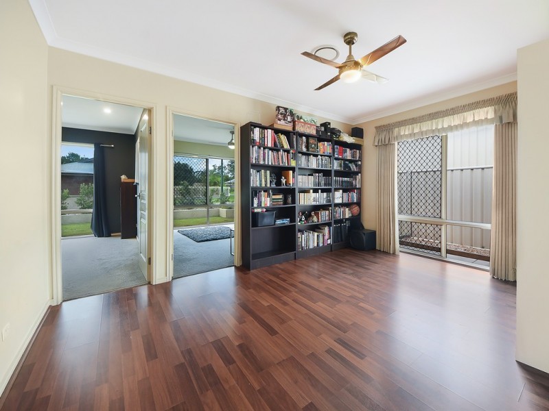 40 Lacewood Circuit, Warner QLD 4500