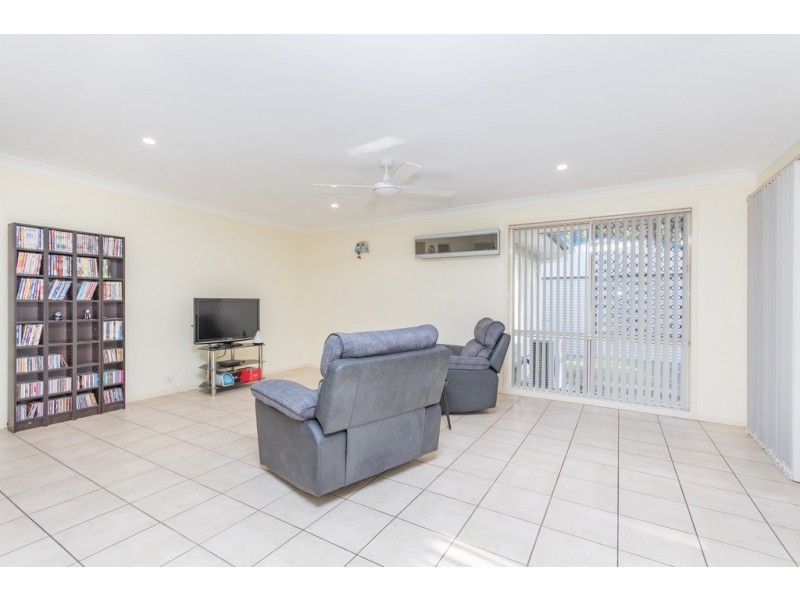11 Sassafras Court, Warner QLD 4500