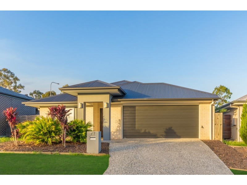 77 Cootharaba Crescent, Warner QLD 4500