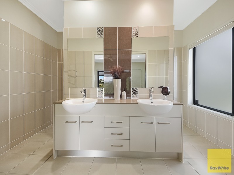 4 Winnipeg Street, Warner QLD 4500