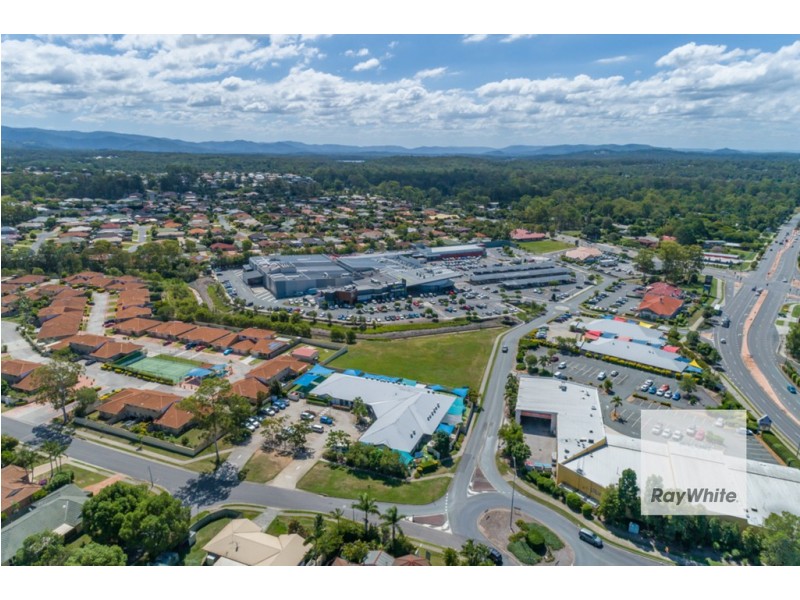 6 Paramount Drive, Warner QLD 4500
