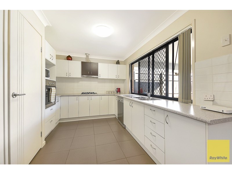 61 Rolland Parade, Warner QLD 4500